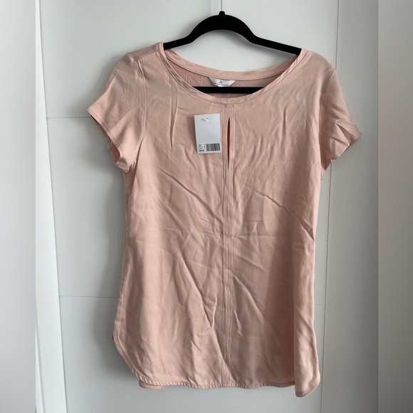 Blush t-shirt blouse size small. BNWT. - Picture 2 of 3